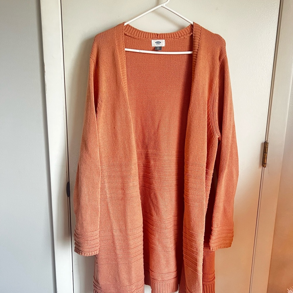 Like New! Old Navy Mauve Open-Front Women's Sweater